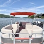 Included Qwest 820 Pontoon